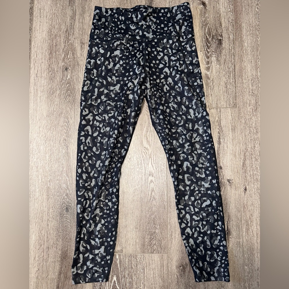 Joy Lab Camouflage Workout Yoga Pants Size S Small NWOT